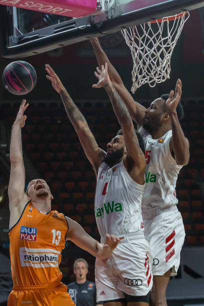 让我们一同 让我们一同